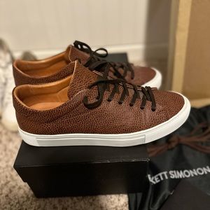 Beckett Simonon Reid sneaker size 9.5